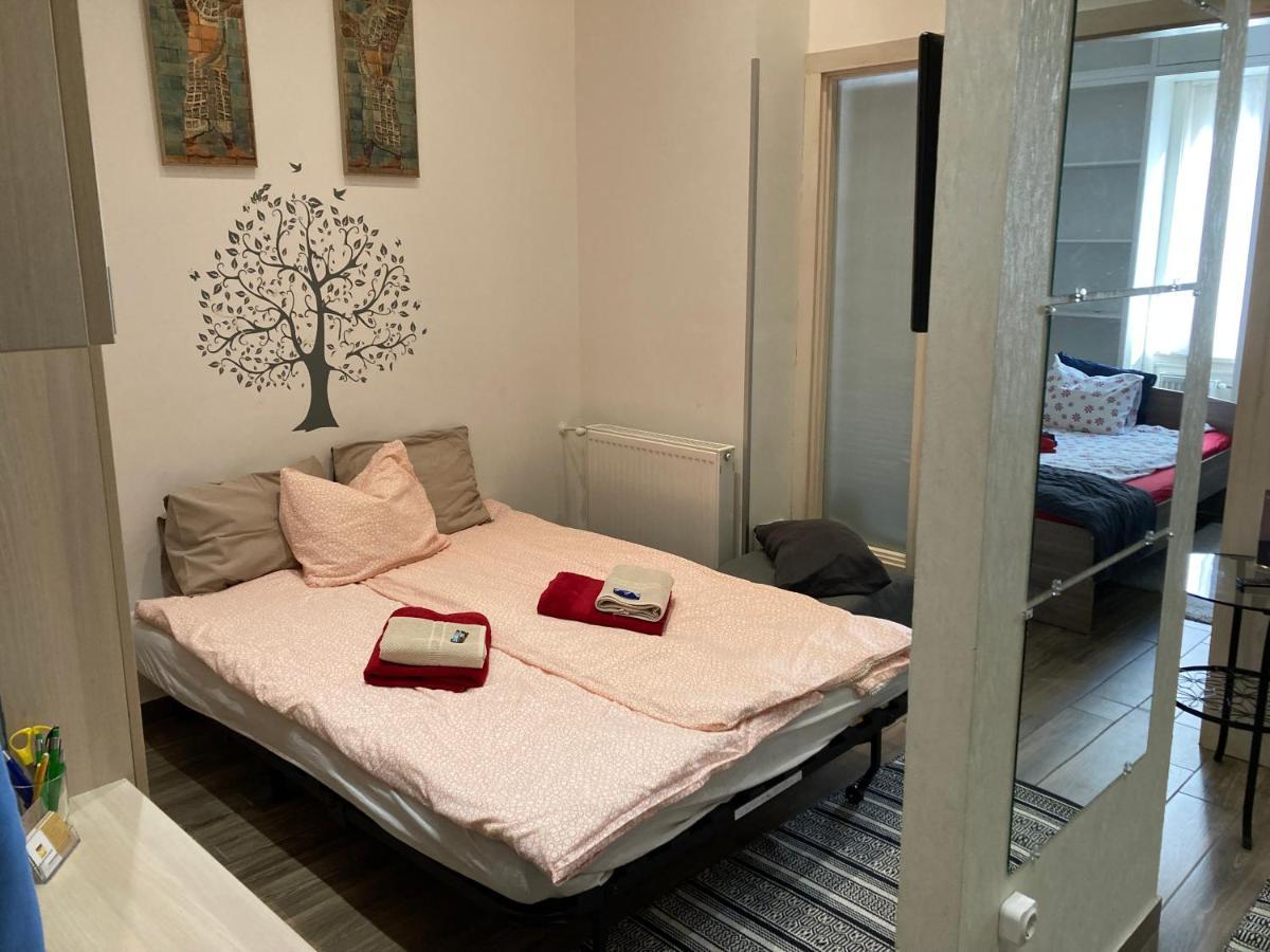 Nn Apartmanette Budapesta Exterior foto